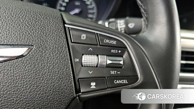 Genesis G90 id 4294464 из Кореи 19
