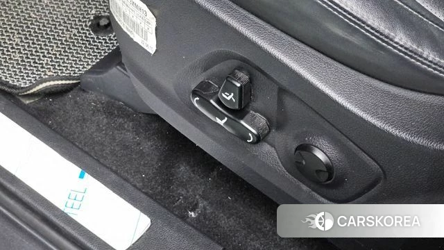 Ssangyong The New Rexton Sports Cannes id 4201999 из Кореи 19