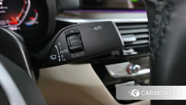 BMW 5 Series (G30) id 4657716 из Кореи 19