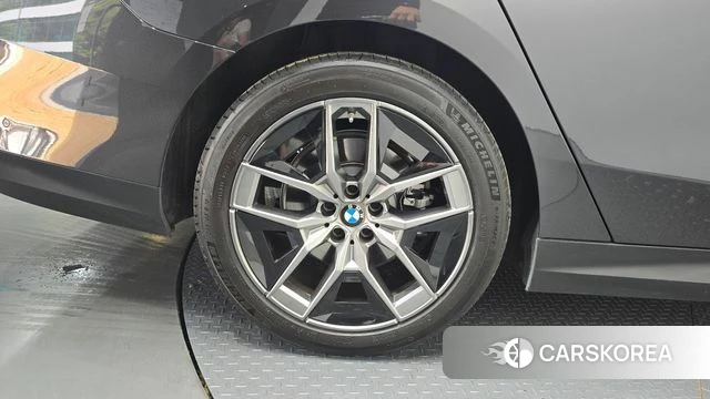 BMW 5 Series (G60) id 4456083 из Кореи 19