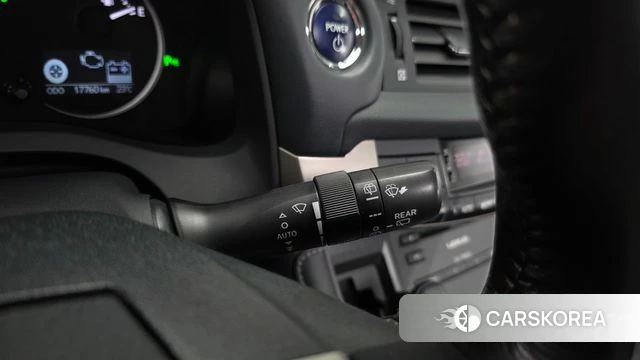 Lexus CT200h id 4751314 из Кореи 19