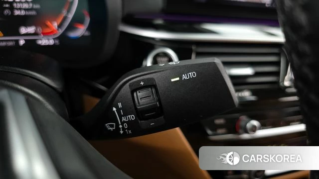 BMW 5 Series (G30) id 4389939 из Кореи 19