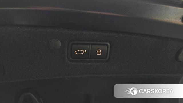 Hyundai The New Grandeur IG id 4475631 из Кореи 19