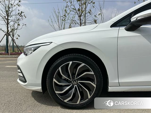 Volkswagen Golf id 3993812 из Китая 19
