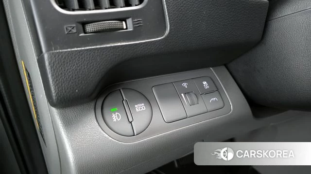 Hyundai The New Grand Starex id 4351228 из Кореи 19