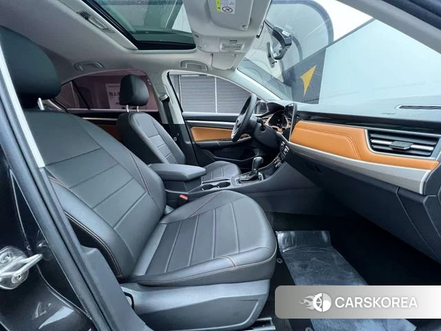Volkswagen Bora id 4263107 из Китая 19