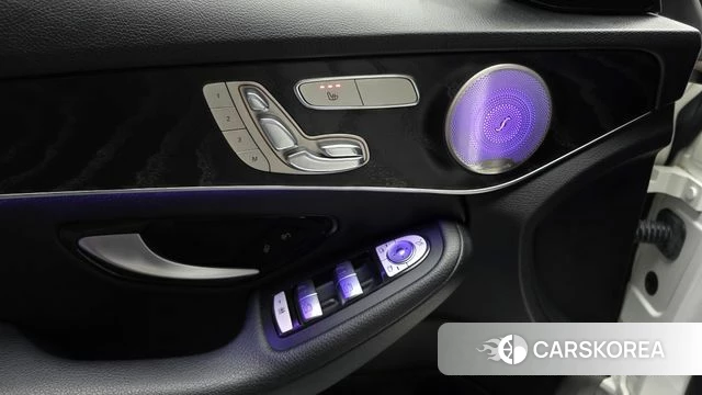 Mercedes-Benz C-Class W205 id 4188705 из Кореи 19