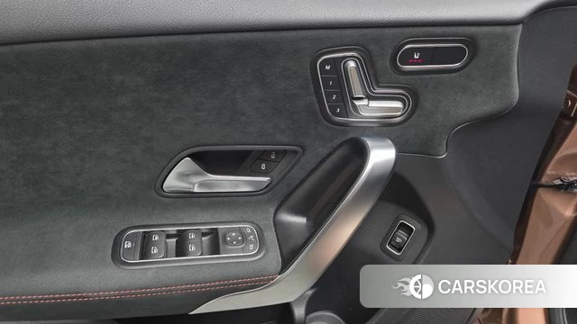 Mercedes-Benz A-Class W177 id 4715146 из Кореи 19