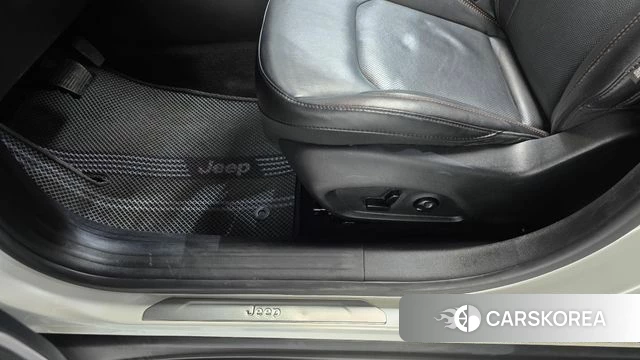 Jeep Compass 2nd Generation id 4638085 из Кореи 19