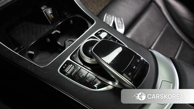 Mercedes-Benz C-Class W205 id 4294954 из Кореи 19