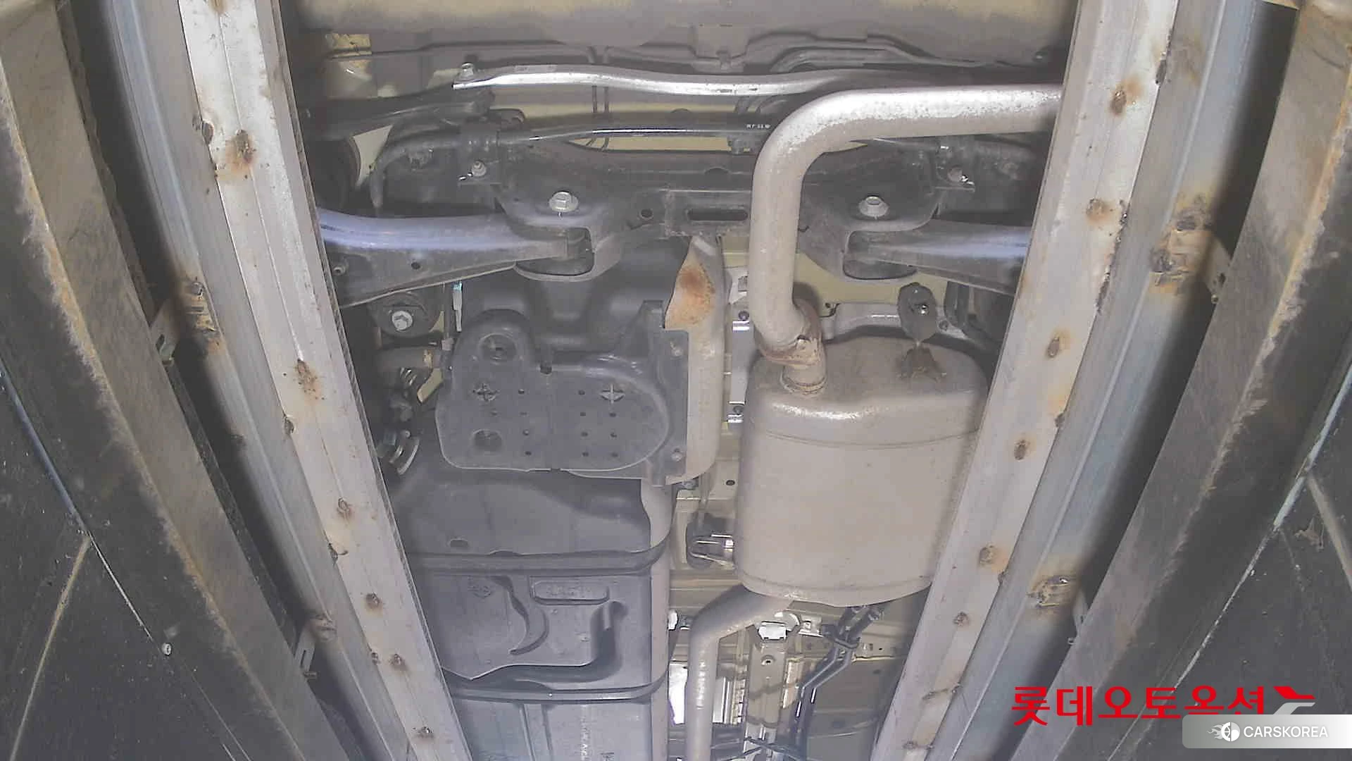 Kia Carnival id 4679363 из Кореи 19