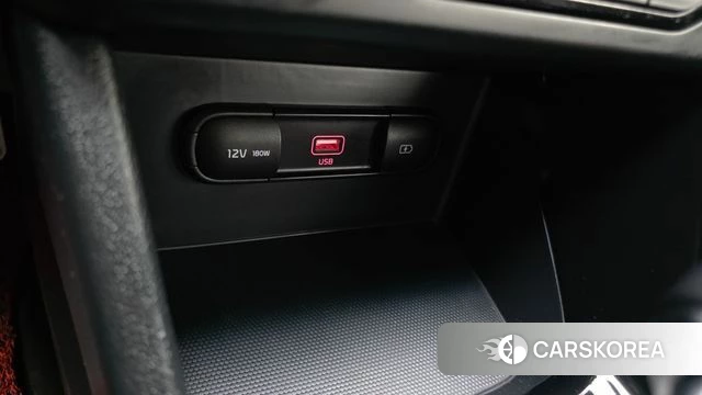 Kia The New Niro id 4225012 из Кореи 19