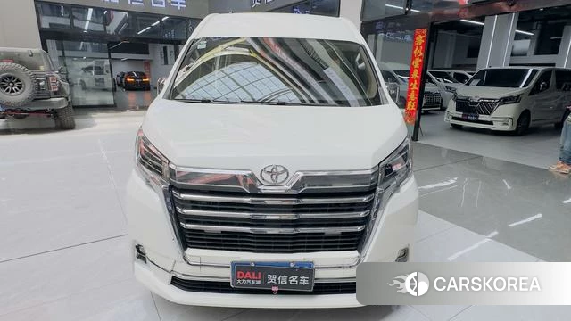 Toyota Hiace id 4261861 из Китая 19