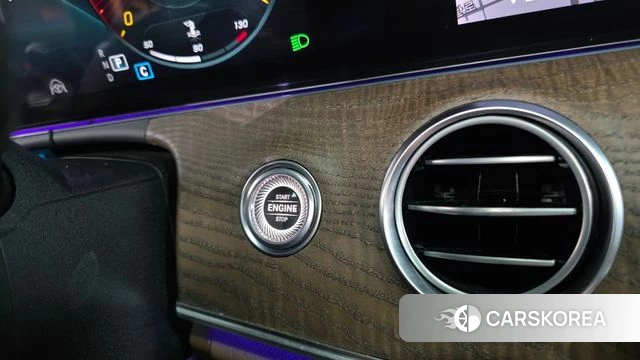 Mercedes-Benz E-Class W213 id 4501347 из Кореи 19