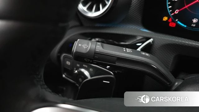 Mercedes-Benz A-Class W177 id 4529724 из Кореи 19