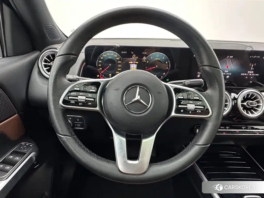 Mercedes-Benz GLB id 4538708 из Китая 19