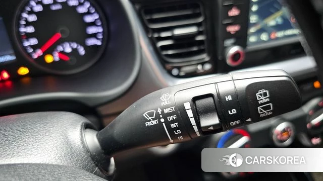 Kia Stonic id 4713098 из Кореи 19