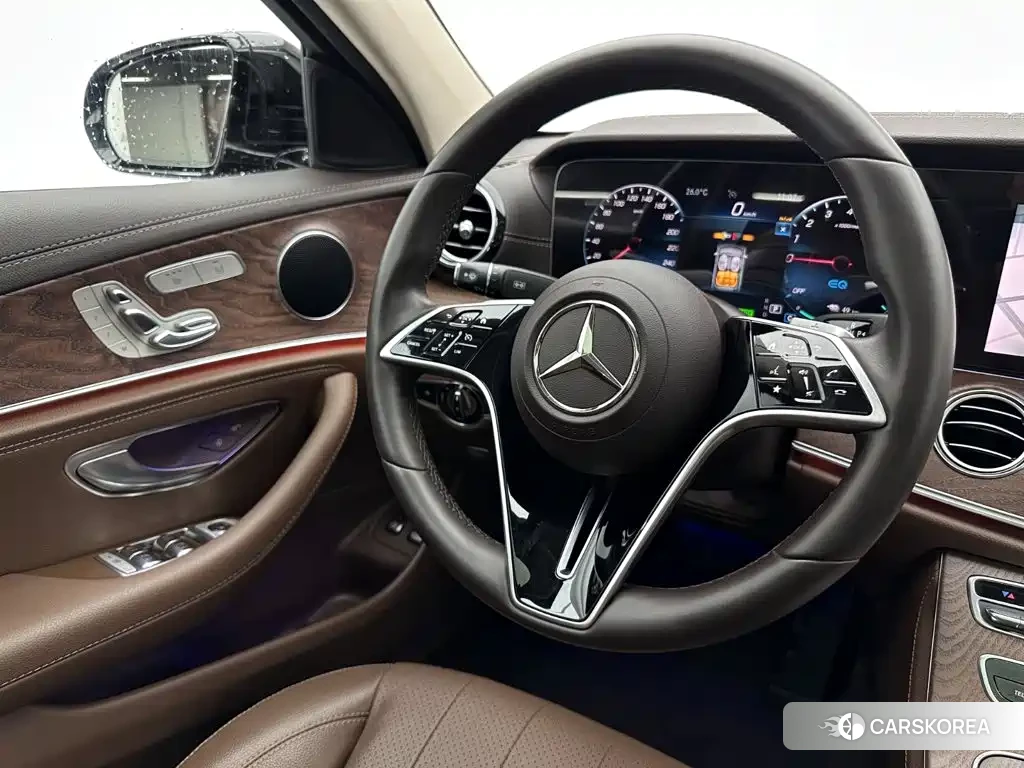 Mercedes-Benz E-Class id 4686005 из Китая 19