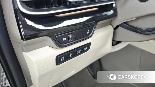 Kia The New Carnival 4th Generation id 4571216 из Кореи 19
