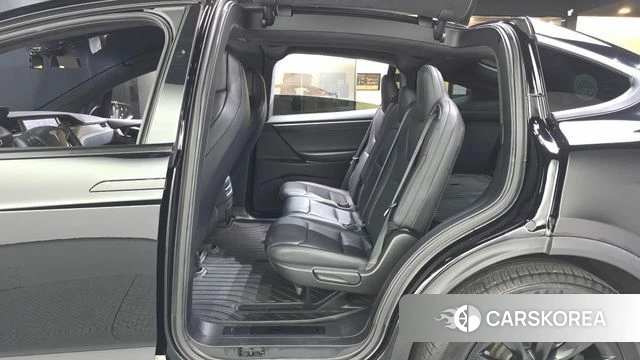 Tesla Model X id 4693816 из Кореи 19