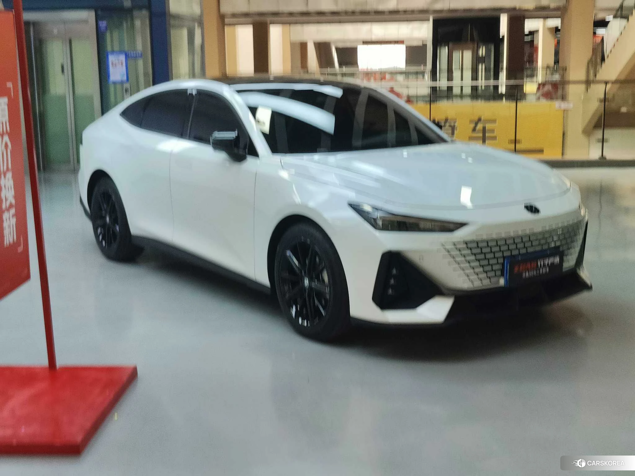 Chang'an UNI-V id 4468006 из Китая 19