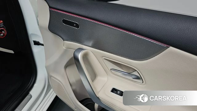 Mercedes-Benz A-Class W177 id 4625264 из Кореи 19