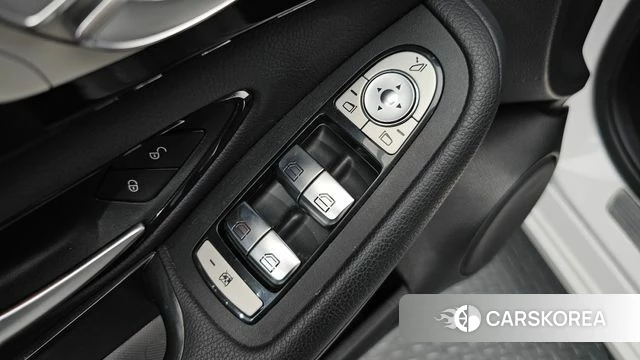 Mercedes-Benz C-Class W205 id 4906969 из Кореи 19