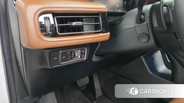 Lincoln Aviator 2nd generation id 4711906 из Кореи 19