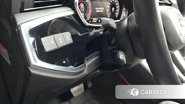 Audi Q3 (F3) id 4573521 из Кореи 19