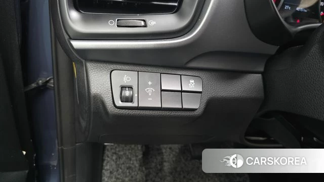 Kia Stonic id 4647752 из Кореи 19