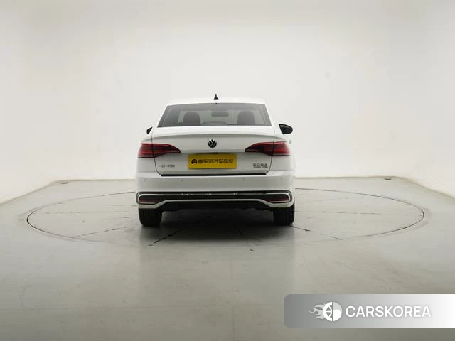 Volkswagen Bora id 4258581 из Китая 19