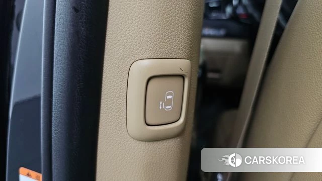 Kia The New Carnival id 4647779 из Кореи 19