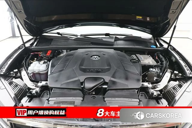 Volkswagen Touareg id 4261683 из Китая 19