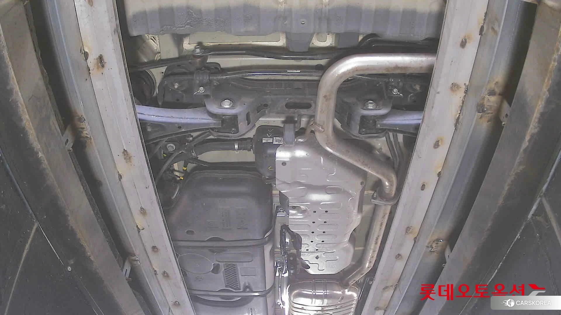 Kia Carnival id 4312611 из Кореи 19
