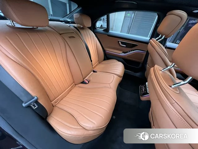 Mercedes-Benz S-class id 4257988 из Китая 19