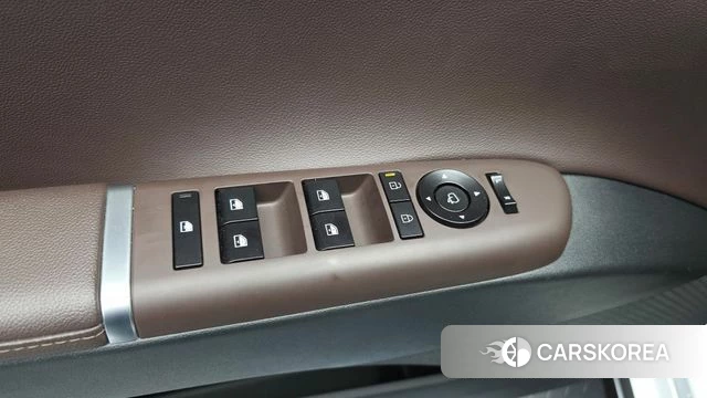 Hyundai Grandeur (GN7) id 4388136 из Кореи 19