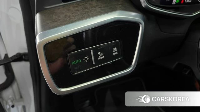 Audi A7 (4K) id 4470772 из Кореи 19