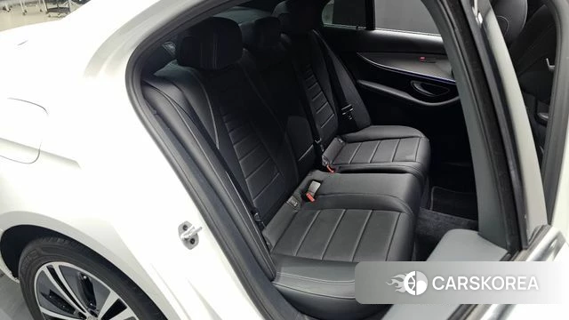 Mercedes-Benz E-Class W213 id 4187510 из Кореи 19