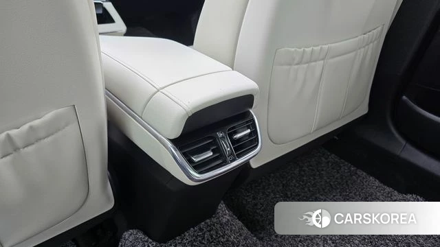 Hyundai The New Grandeur IG Hybrid id 4899409 из Кореи 19