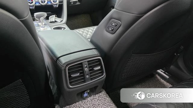 Genesis G70 id 4698804 из Кореи 19