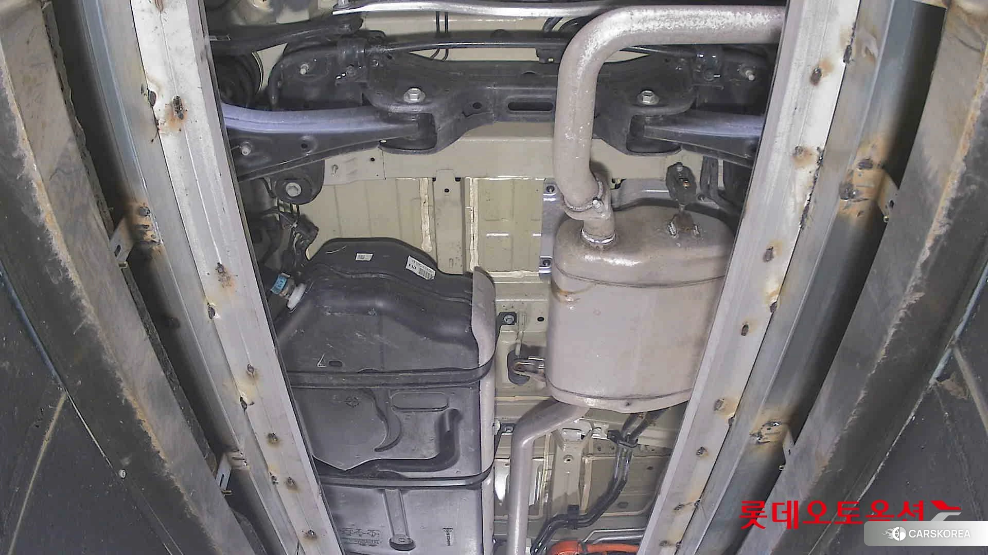 Kia Carnival Hybrid id 3888292 из Кореи 19