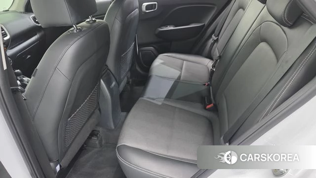 Hyundai Venue id 4477154 из Кореи 19