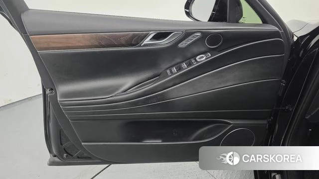 Genesis G80 (RG3) id 4186787 из Кореи 19