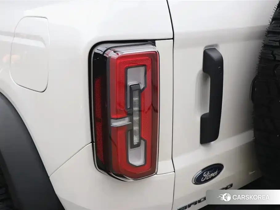 Ford Mustang id 4601726 из Китая 19