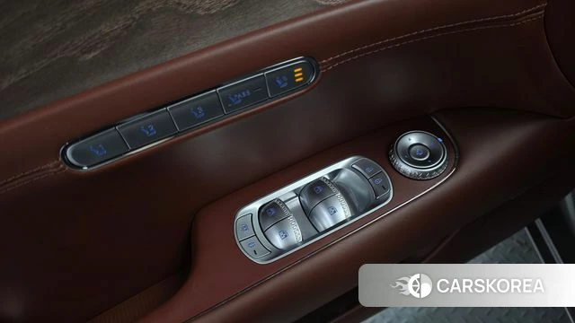 Genesis G90 (RS4) id 4322989 из Кореи 19