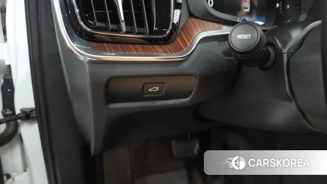 Volvo V60 Cross-Country 2nd Generation id 4571298 из Кореи 19