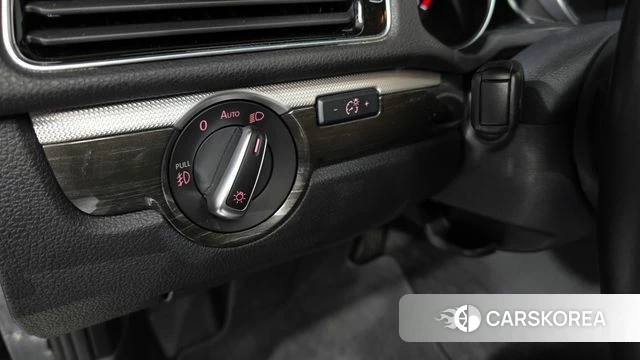 Volkswagen The New Passat id 4417235 из Кореи 19
