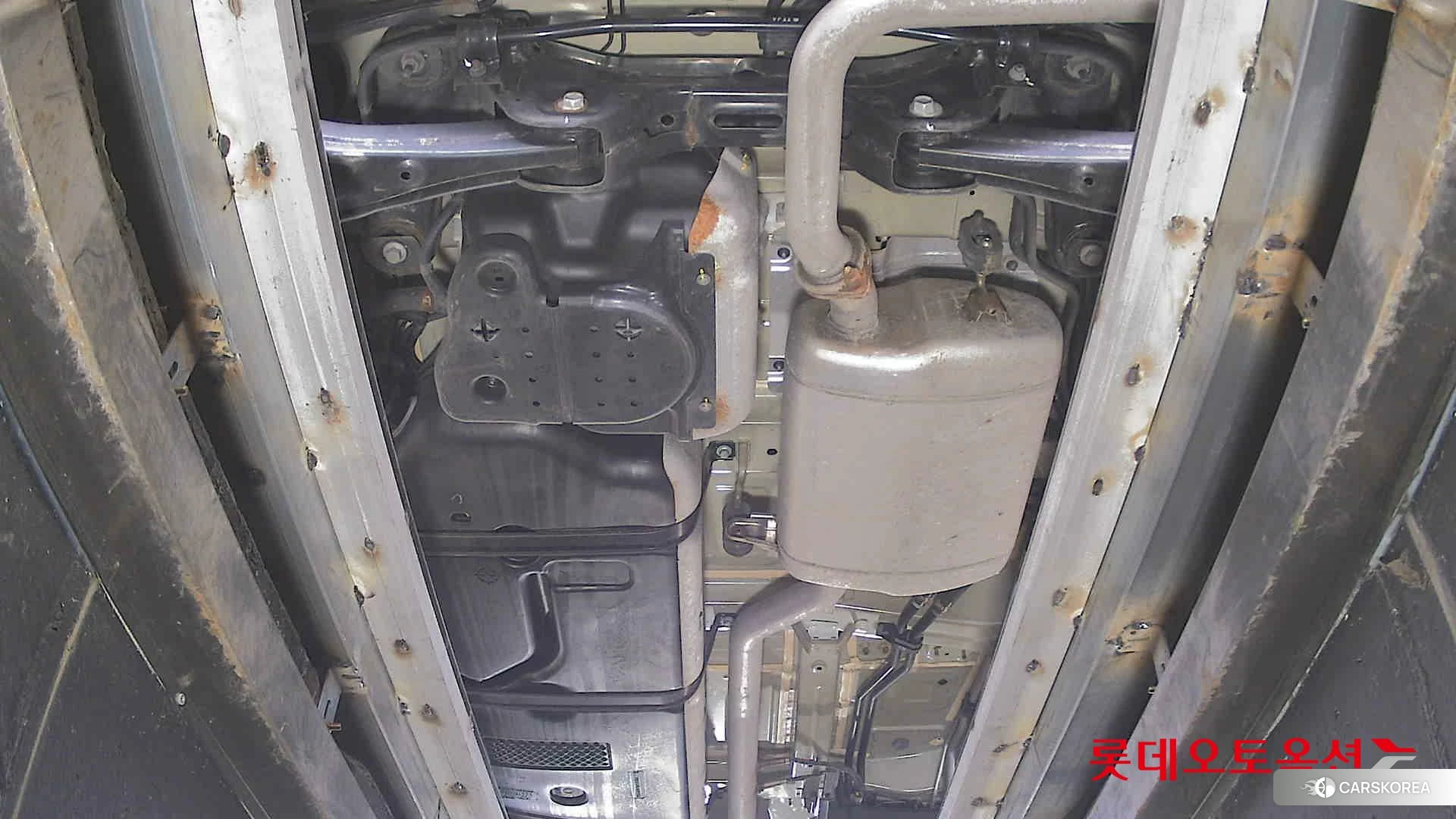 Kia Carnival id 3888397 из Кореи 19