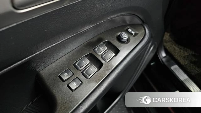 Ssangyong Rexton Sports id 4684176 из Кореи 19