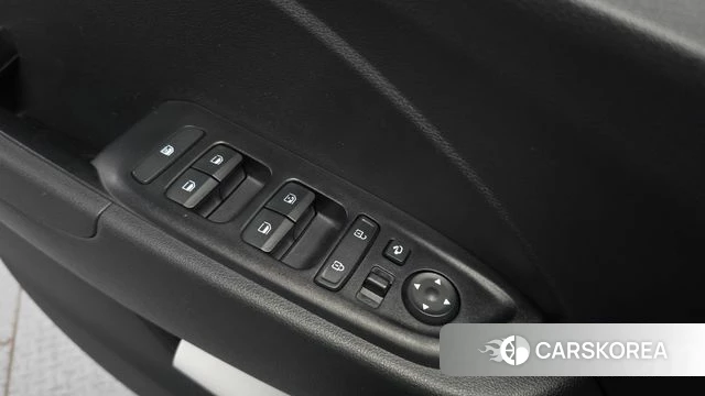 Hyundai Venue id 4502073 из Кореи 18